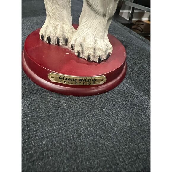 Classic Wildlife Collection White Tiger figurine - Picture 4 of 11